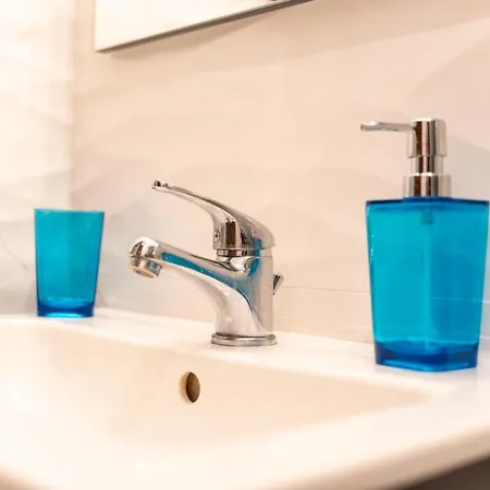 شقة Vico Piazza Nuova 1